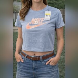 NWT Nike Womens Light Blue T-Shirt Cropped